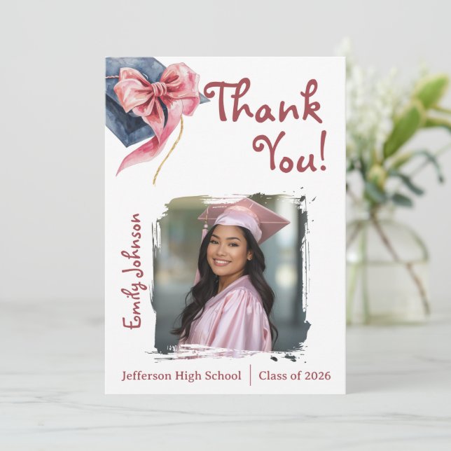 Elegant Pink Bow Graduation Thank You Card  Inbjudningar (Stående Fram)