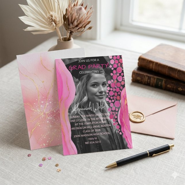 Elegant Pink Marble Graduation Invitation  Inbjudningar (Skapare uppladdad)