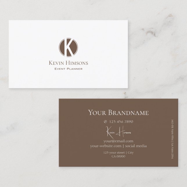 Elegant Plain White och Brown med Monogram Modern Visitkort (Fram/baksida)