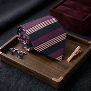 Elegant Plommon & Marinblå Multi-Randig Slips