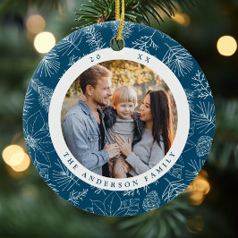 Elegant Poinsettias och Pinecones Blue Photo Julgransprydnad Keramik