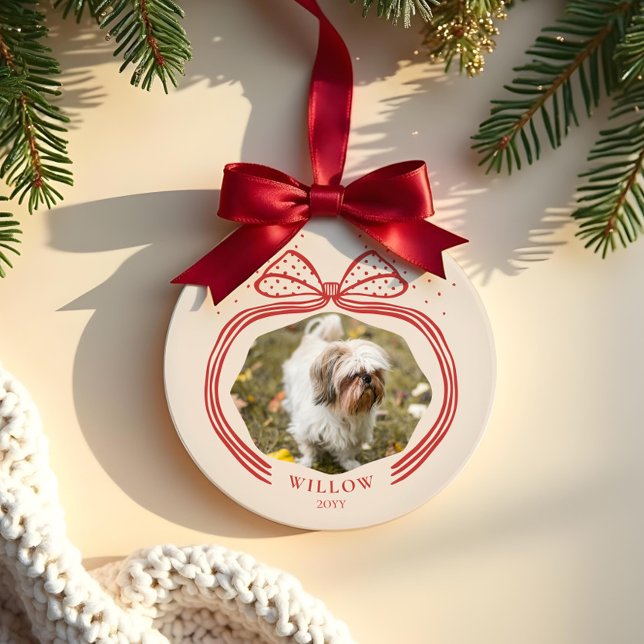 Elegant Polka Dot-jultomten Photo Keepsak Julgransprydnad Keramik (Elegant Polka Dot Christmas Bow Photo Keepsake Ceramic Ornament)