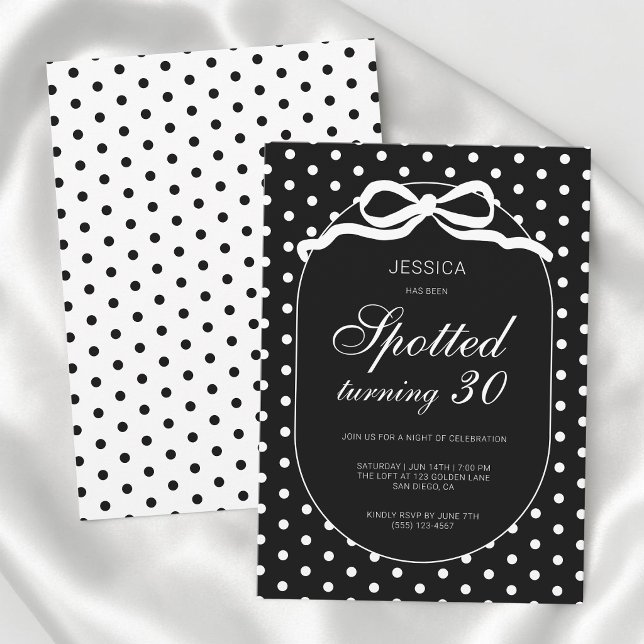 Elegant prickig bowfödelsedagsfest 30 år inbjudningar (Chic Polka Dot Bow Spotted 30th Birthday Party Invitation)