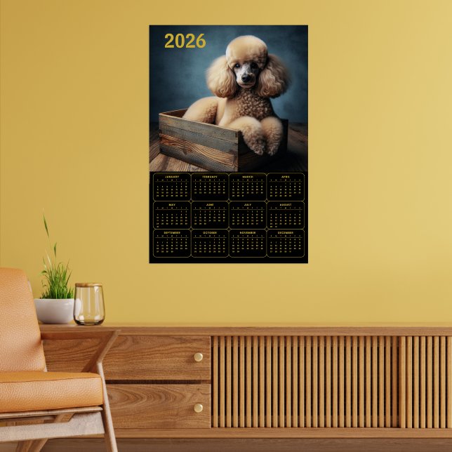 Elegant Pudel i Träbox – 2026 Klassisk Hund  Poster (Vardagsrum 2)