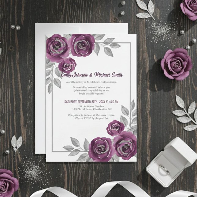 Elegant Purple Roses and Silver Glitter Wedding  Inbjudningar (Skapare uppladdad)