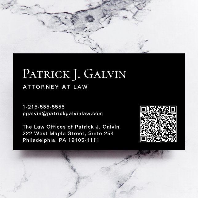 Elegant QR-Professionell, svart Visitkort (Capture attention, make connections, and leave a lasting impression with our modern QR business card)