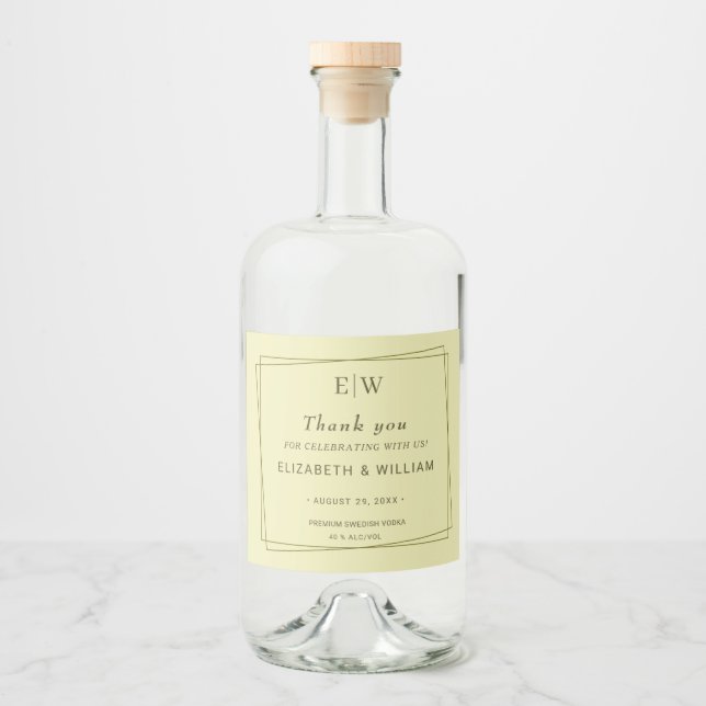 Elegant ram på Celestial Yellow Monogram Bröllop Spritflaskor Etikett (Framsida)