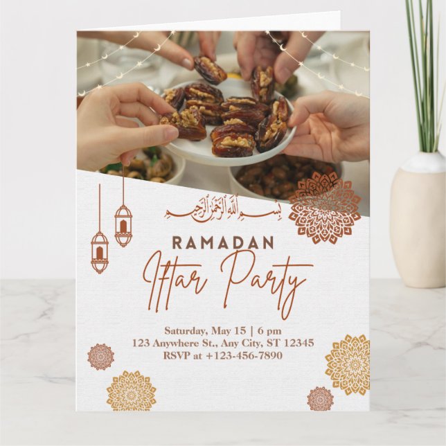 Elegant Ramadan Iftar-inbjudan i guld med foto Kort (Framsida)