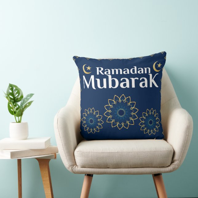 Elegant Ramadan Mubarak Throw Pillow Kudde (Stol)