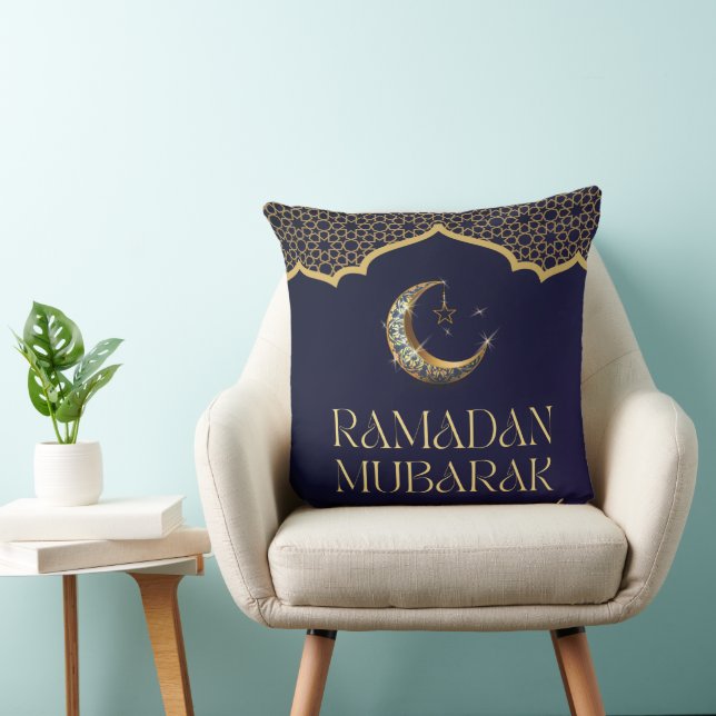 Elegant Ramadan Mubarak Throw Pillow Kudde (Stol)