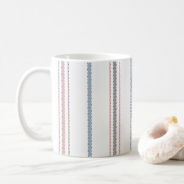 Elegant randigt mönster. kaffemugg (Med munk)