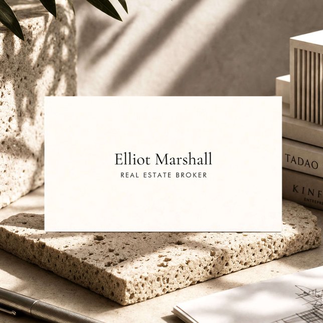 Elegant Real Estate Broker Modern Minimalist Ivory Visitkort (Skapare uppladdad)