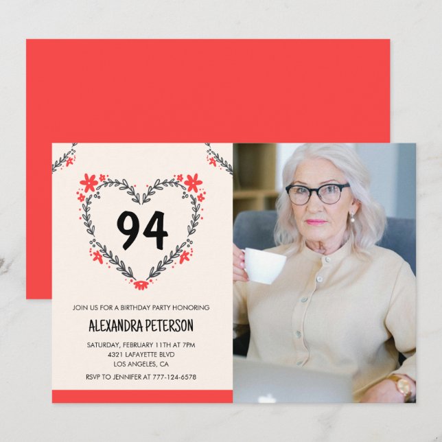 Elegant Red Blommigt Heart för hennes 94-årsdag Inbjudningar (Fram/baksida)