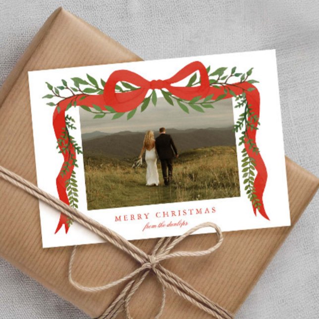Elegant Red Bow med Greenery Photo jul Julkort (Elegant red bow with greenery photo Christmas Holiday cards.)