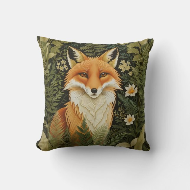 Elegant Red Fox And Green Foliage Kudde (Framsida)