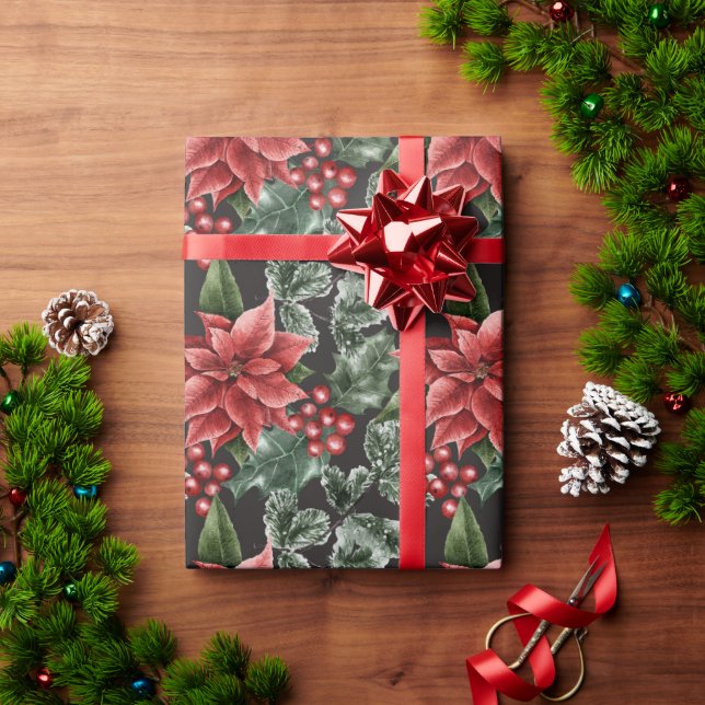 Elegant Red Poinsettias, Holly Berries, Greenery Presentpapper (Julgåva)