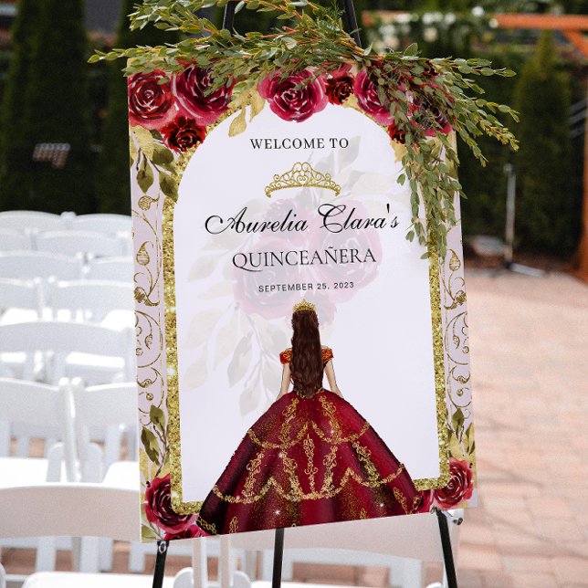 Elegant Red Princess Blommigt Quinceañera Birthday Poster (Skapare uppladdad)