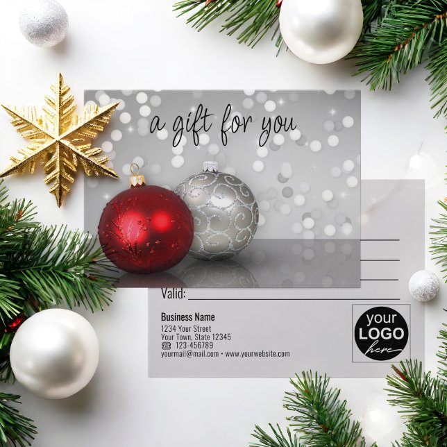 Elegant Red Silver Christmas Baubles Gift Card Visitkort (Skapare uppladdad)