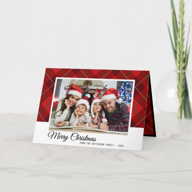 Elegant Red Tartan Play-julfamiljfoto Helgkort (Framsida)