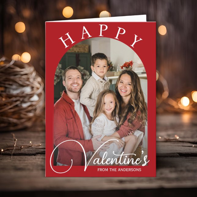 Elegant Red & White Lycklig Valentine Family Photo Helgkort (Elegant Red & White Happy Valentine's Family Photo Holiday Card)