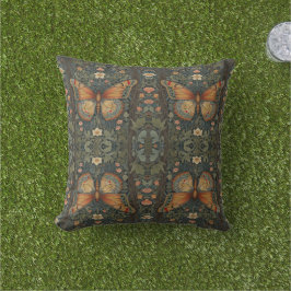 Elegant retro boho butterfly botanical greenery kudde