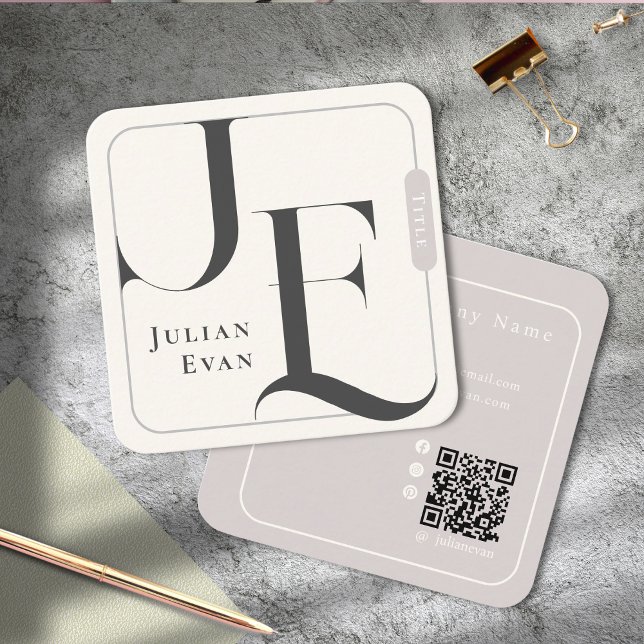 Elegant Retro Ivory White Monogram Fyrkantigt Visitkort (Skapare uppladdad)