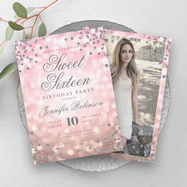 Elegant Ro Ljus Guld, fotopapper för Silver 16 Inbjudningar (Elegant Rose Gold Lights Silver Photo Sweet 16 Invitation)