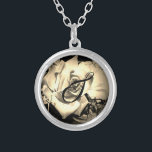 Elegant Ro Necklace Silverpläterat Halsband<br><div class="desc">Utformningen har en närbild av ett sepia ro i blomning. Monogram visas elegant i ett svart skript. Designad för samordning med den Elegant Ro katolska Bröllop Suite.</div>