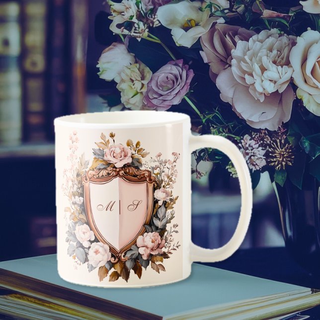 Elegant Rococo Bröllop Vapensköld Initialer Kaffemugg (Elegant Rococo Wedding Crest Initials Coffee Mug)