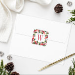 Elegant Röd jul Greenery Monogram andedräkt Fyrkantigt Klistermärke<br><div class="desc">Helgdag dekal har en vacker kranddesign i julblad med grönt löv och röda bär ramar din rik röd monogram initial/brev.</div>