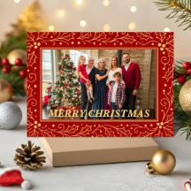 Elegant röd och antiklik guldfamilj julfoto