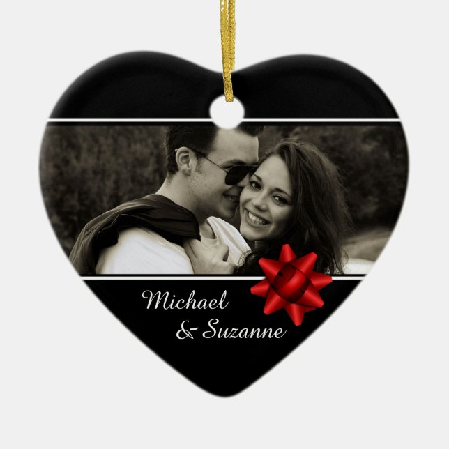 Elegant Romantic Anpassningsbar Photo Red Ribbon Julgransprydnad Keramik (Framsidan)