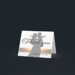 Elegant Romantic CalliGraph Photo Bröllop Tack Kort<br><div class="desc">Elegant Romantiskt CalliGraph Photo Bröllop Tack Ditt kort med ditt foto blir perfekt för dig som vill bli speciell dag. Enkelt minimalistiskt stationär bröllop för fallsäsong, vinter eller vår och sommar bröllop. Om du bad om någon annan produkt av det här slaget, skicka mig en massage och jag ska lägga...</div>