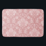 Elegant Romantic Chic Blommigt Damask-Pastel Rosa Badrumsmatta<br><div class="desc">Elegantens vintage-inspirerade blommigt-dammdesign med monokrom chic-ljus-på-mörk-pastellblommor,  lövliknande scrollsar och svagar av delikat lacy rosett band. Mönster är sömlöst och kan byggas upp eller ned.</div>