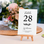Elegant Romantic Greenery Bröllop Bordsnummer<br><div class="desc">Elegant bröllop bord-kort med en kombination av ett klassiskt bröllop-skript och elegant-serif,  en grå twig och svart typsnitt på vit bakgrund.</div>