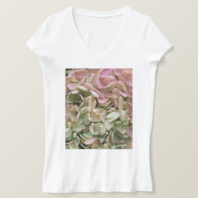 Elegant Romantic Hydrangea Garden V-Nacke T Shirt (Design framsida)