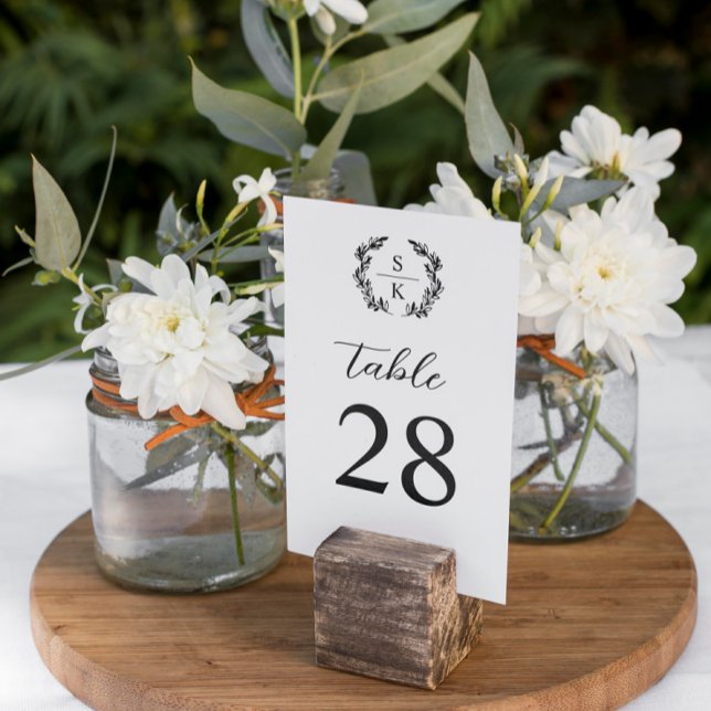 Elegant Romantic Laurel Monogram Bröllop Bordsnummer (Skapare uppladdad)