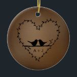Elegant Romantic Lovebird par Anpassningsbar jul Julgransprydnad Keramik<br><div class="desc">MiKa Art Zazzle-butiken har något för alla, från fånigets skämt till seriöst romantiskt påstående. Canadiana, japanska presenter, smycken, fodral för elektronisk utrustning, roligt, mugg kopp, prydnadsföremål, kort och poster... Ta lite tid och se dig om. Du kanske till och med hittar något du inte visste att du ville! Jag är...</div>