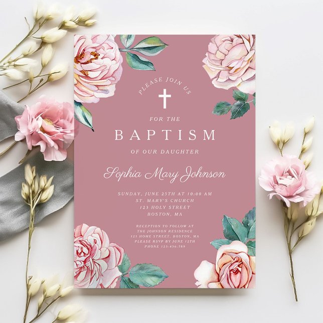 Elegant Rosa Blommigt Religiösa Girl  Girl Baptism Inbjudningar (Religious Cross Dusty Pink Peonies Girl Baptism Invitation)