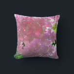 Elegant rosa boho blommigts blommor hydrangeas kudde<br><div class="desc">Gå in i en tidlös värld i romantik med vår Rosa Blommigt Collection, där skuggor av och ro med elfenben och skapar en ren elegans. Mitt i den här fantastiska paletten, den mjuka rosan vattenbruken blommar, deras ömtåliga petaler som viskar om kärlek och skam. Låt dessa eteriska blommor tillföra ditt...</div>