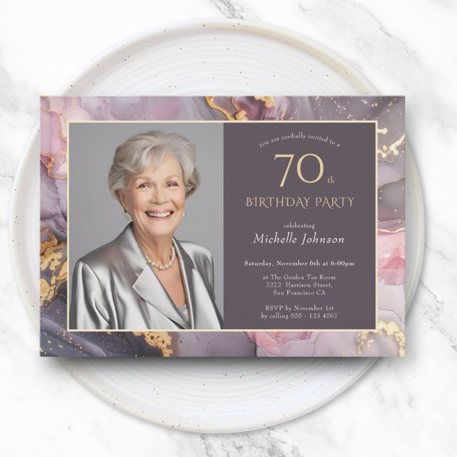 Elegant Rosa Guld Foto 70:e födelsedagen Inbjudningar (Elegant Pink Gold Photo 70th Birthday Invitation)