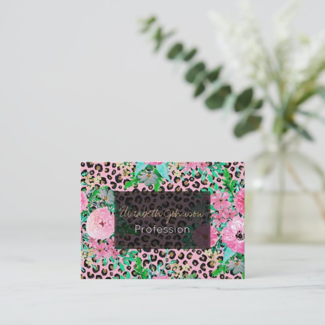 Elegant Rosa Leopard Print and Blommigt Design Visitkort (Stående Fram)