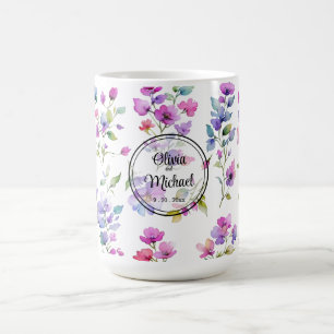 Elegant rosa lila vattenfärgsblommor kaffemugg