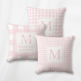 Elegant  Rosa Monogram Classic Gingham Kudde