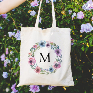 Elegant Rosa och Lila Blommig Krans Monogram Tygkasse