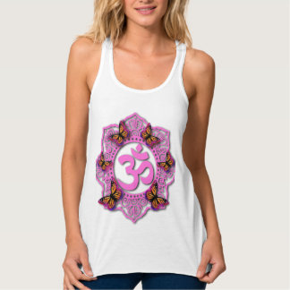 Elegant rosa ohm mandala design rosa fjärilar linne med racerback