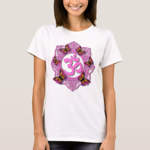 Elegant Rosa ohm mandala rosa lila butterflulies T Shirt