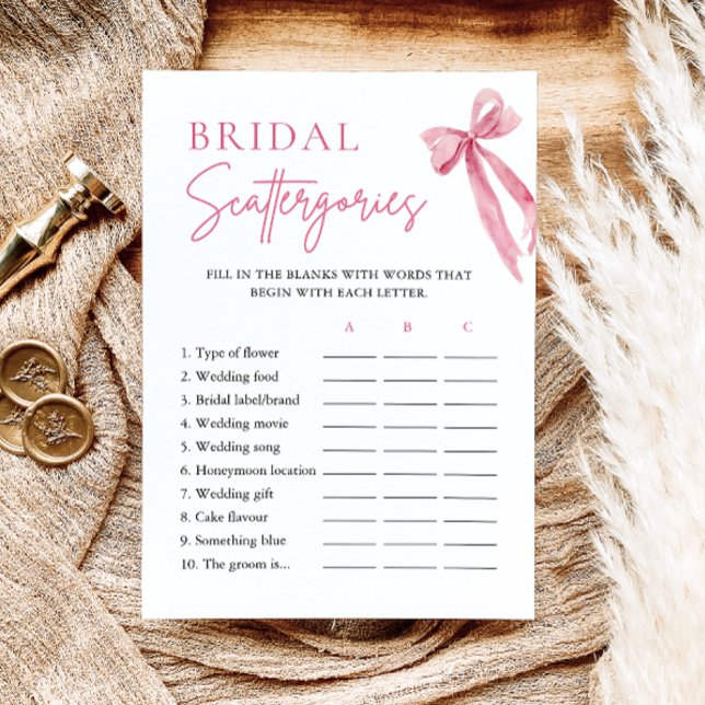 Elegant Rosa Slinga Bröllop Scattergories Spel Inbjudningar (Elegant Blush Pink Bow Bridal Scattergories Game)