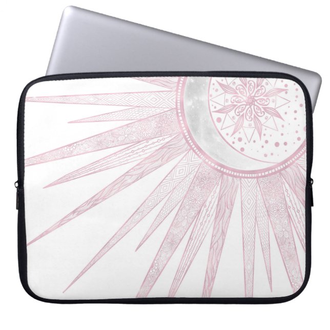 Elegant Rosa Sol Måne Doodle Mandala White Design Laptop Fodral (Framsidan)