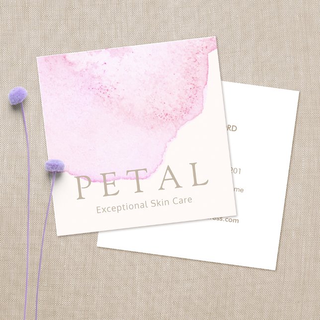 Elegant Rosa Vattenfärg Flower Petal Skin Care Spa Fyrkantigt Visitkort (Skapare uppladdad)